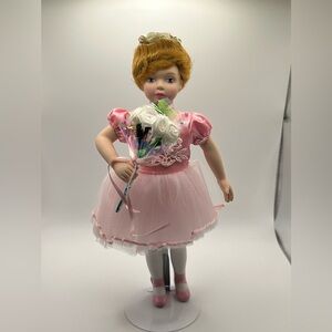 Avon NOS VTG ‘1991’ Childhood Dreams Porcelain Doll Collection “Ballet Recital”